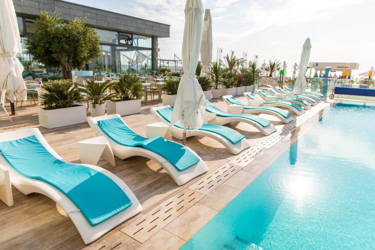 Hotel Opera Mamaia Kültér fotó